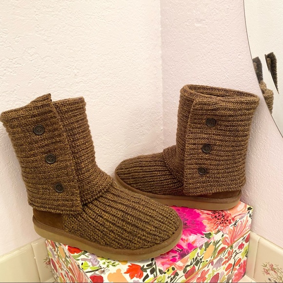 UGG Chestnut Knit Button Boots - Picture 10 of 15